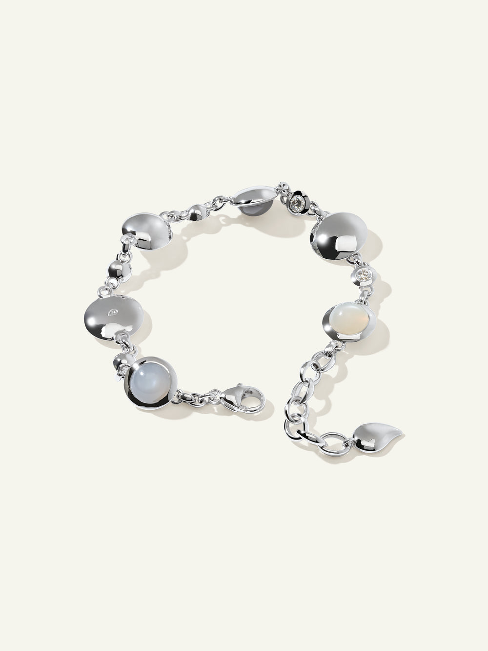 BOUTON Armband in 'Cashmere' mit Diamanten