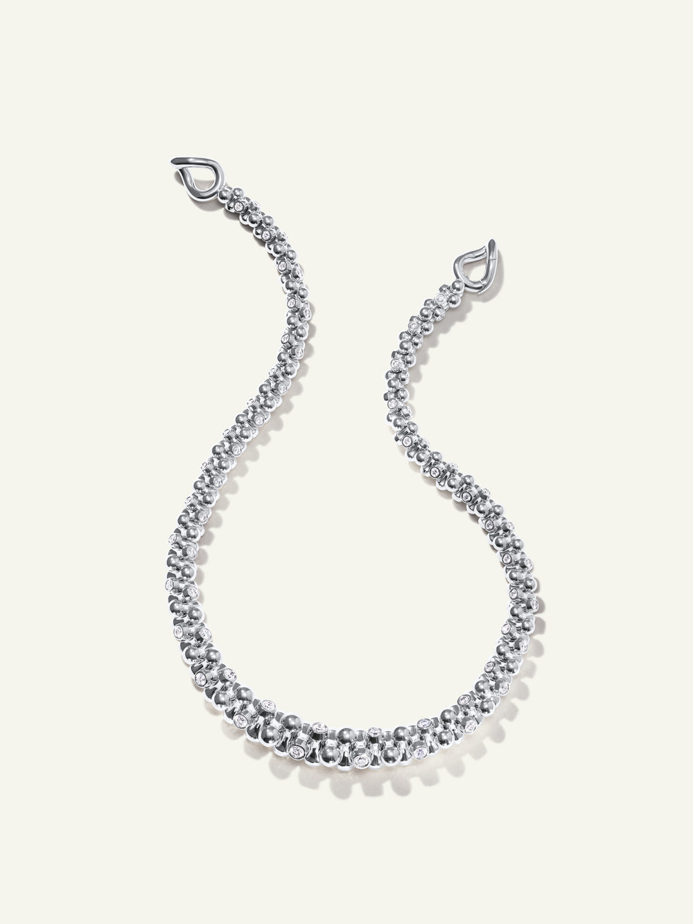 ALWAYS DIAMONDS Alternating Graduated Necklace in 'Classic'