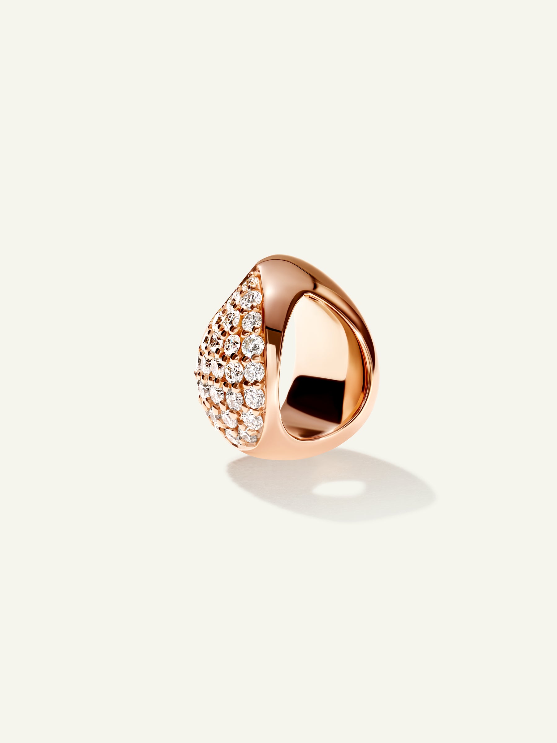 SIGNATURE Drop Clasp mit Diamant Pavé
