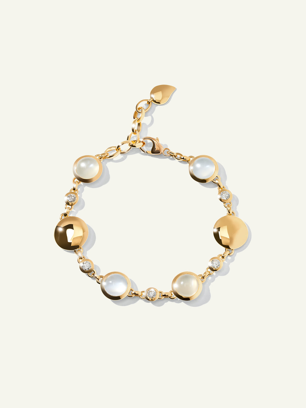 B-BOU-San-Cl-yg | BOUTON Bracelet in 'Sand' with White Diamonds