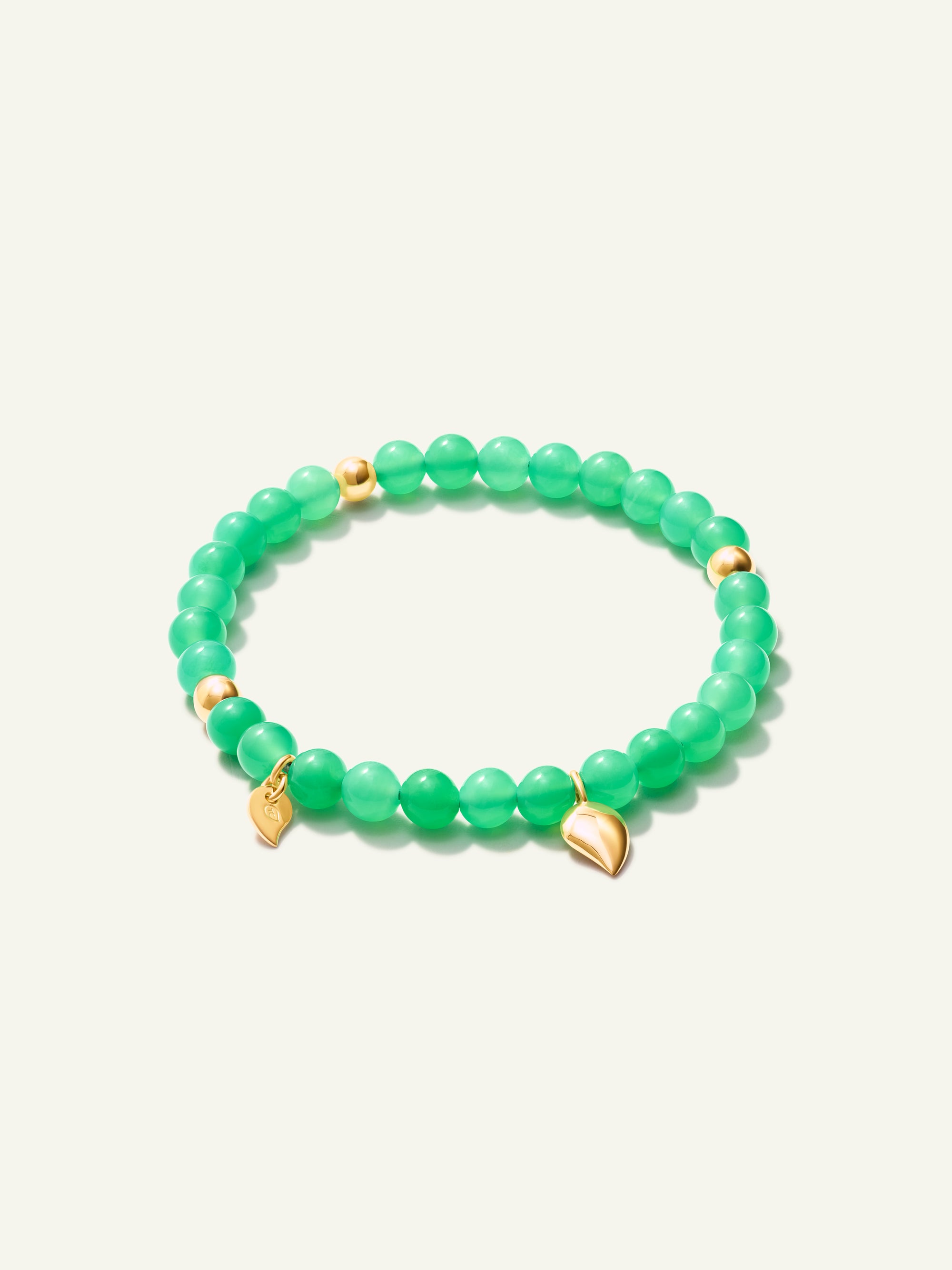 Bracelet INDIA Chrysoprase with golden beads, one row