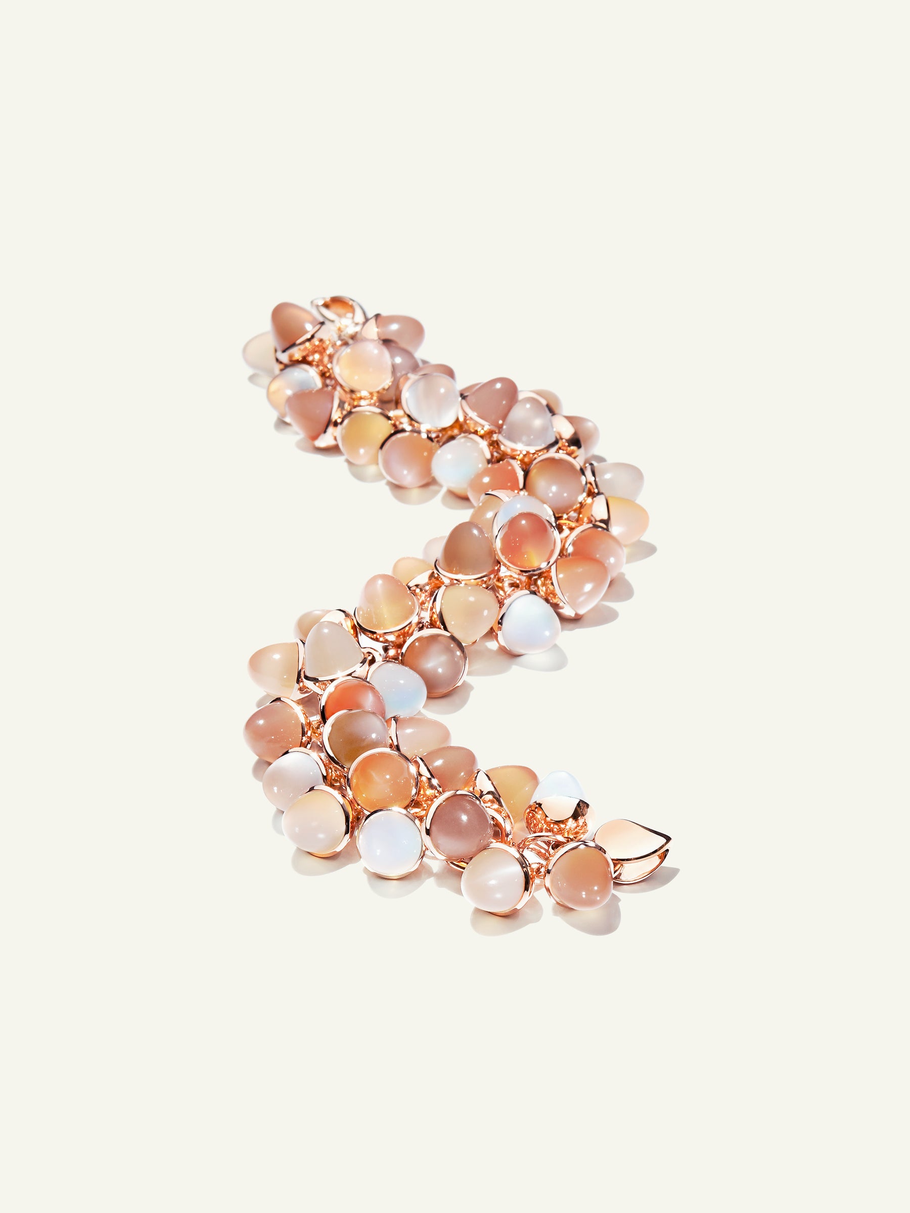 MIKADO Flamenco Armband in 'Camel'