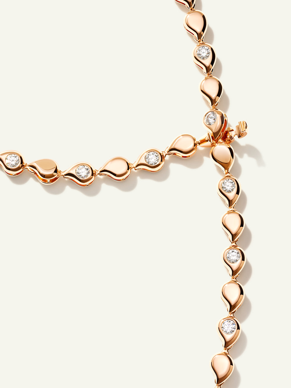 SNOWFLAKES Alternating Rivière Collier Necklace in ‘Classic’
