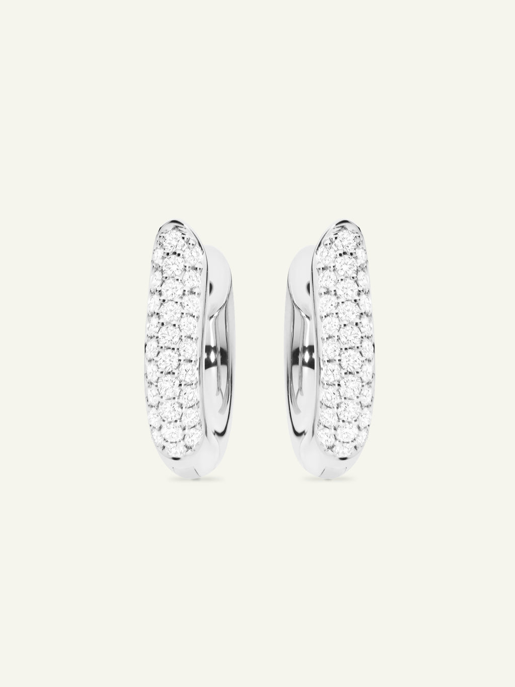 SIGNATURE Earrings Hoop medium Diamond Pavé 18K Weißgold