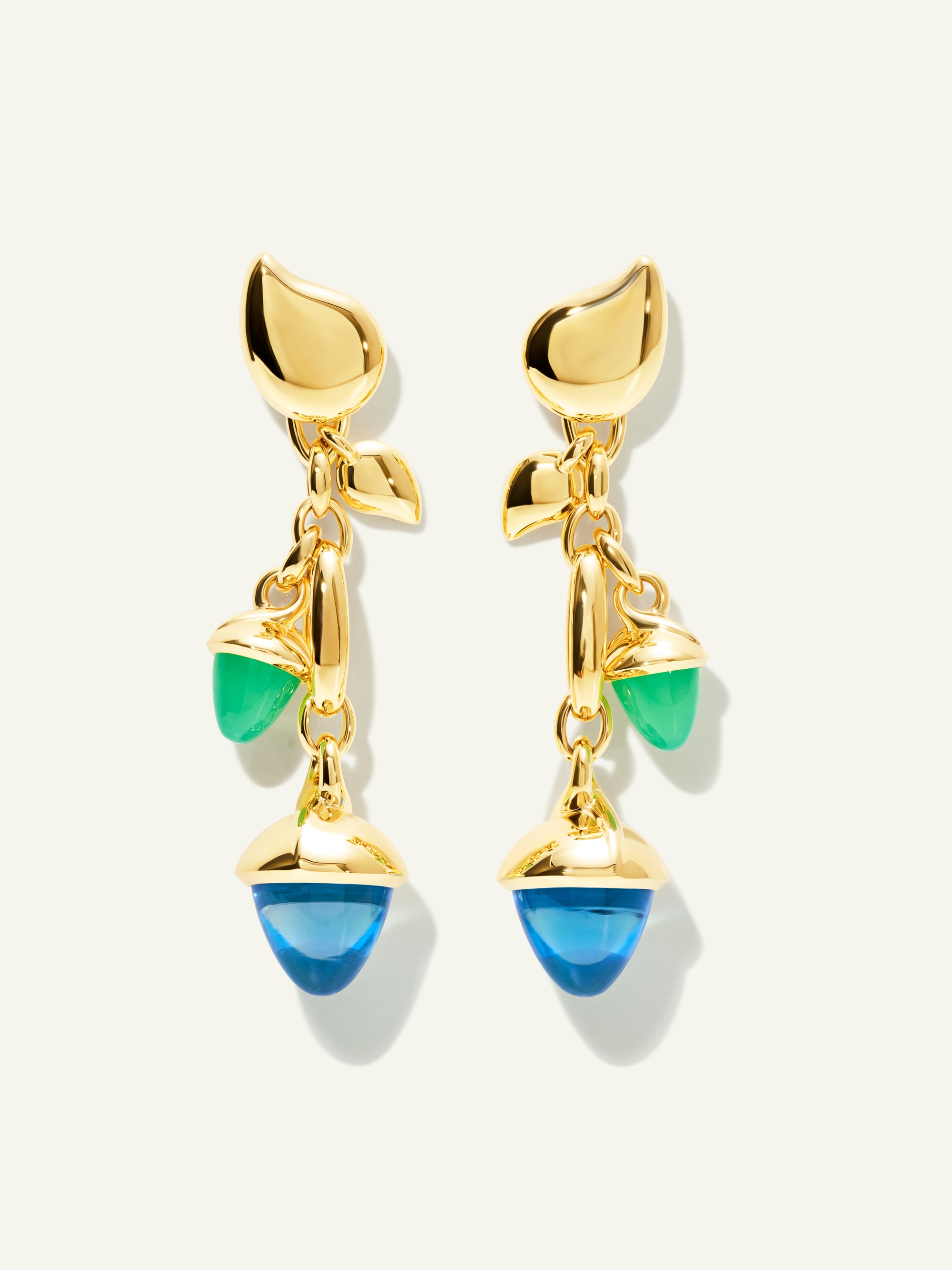 MIKADO Dangling 2 Acorn Ohrringe in 'Lagoon'