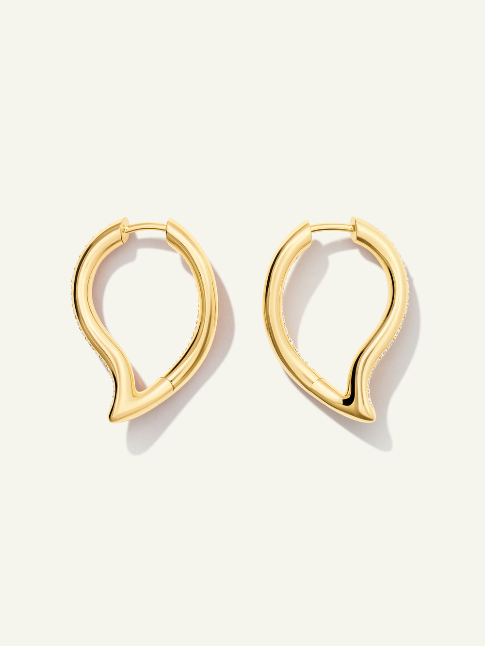 Earrings SIGNATURE Hoop Twisted Drop with Diamond Pavé 