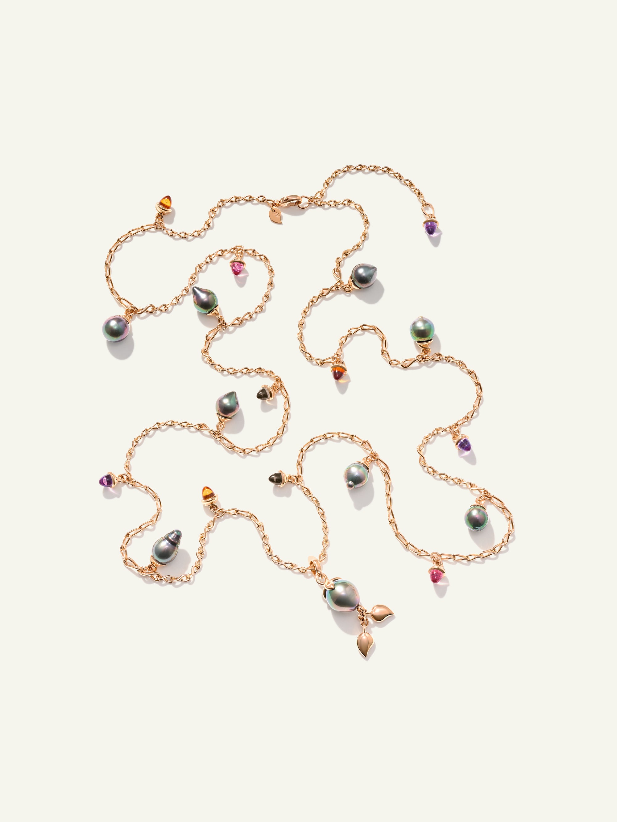 GRAPES Tahitian Pearls Necklace in 'Chestnut'