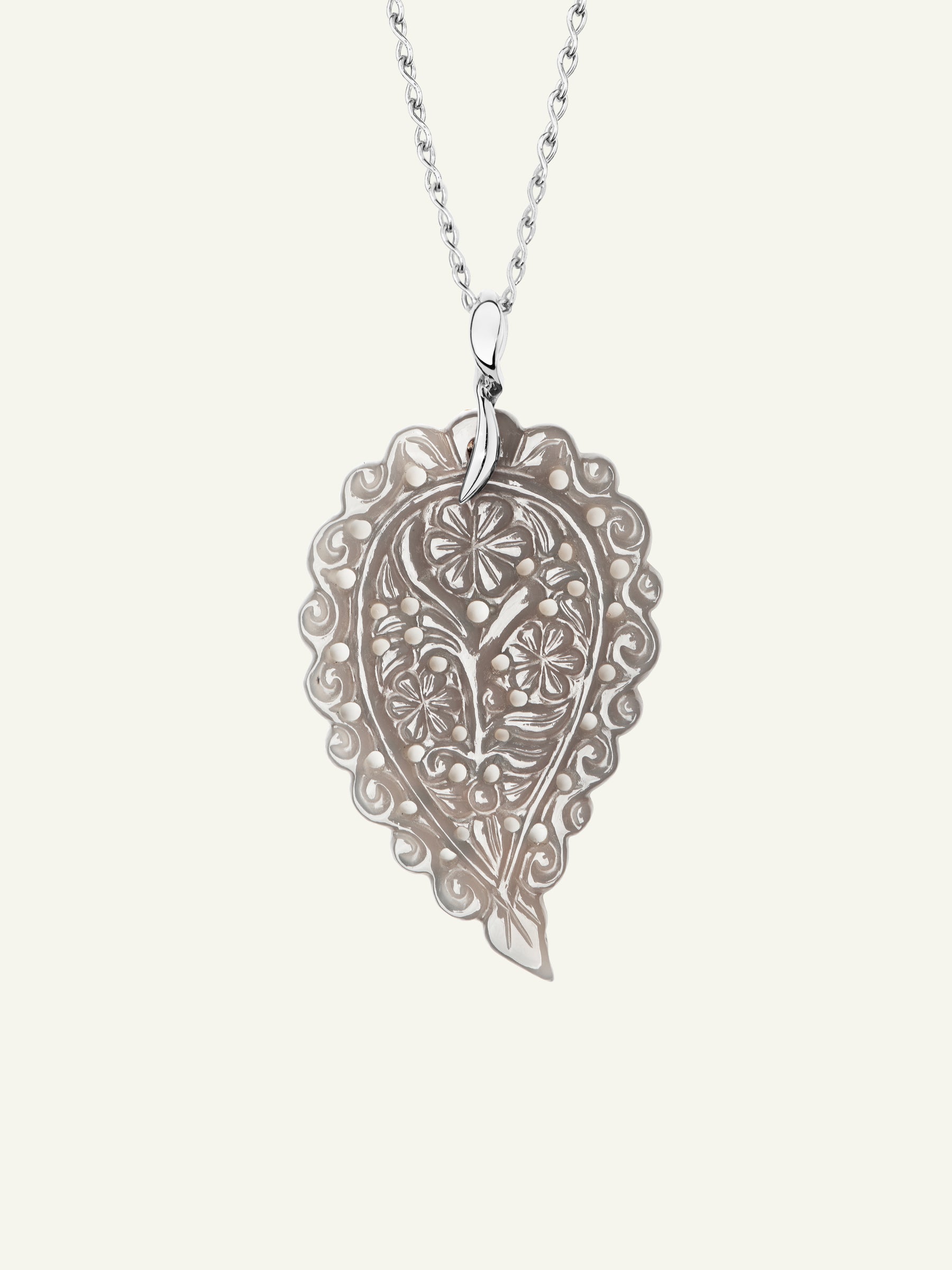 INDIA Large Pendant with Grey Chalcedony