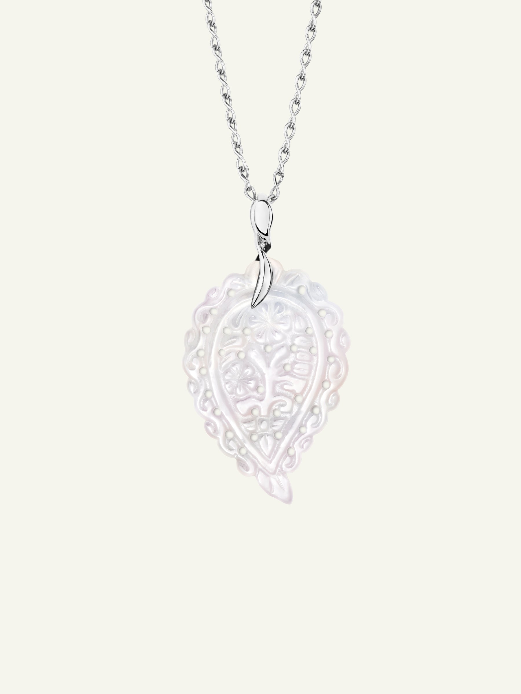 Pendant INDIA medium Mother of Pearl white