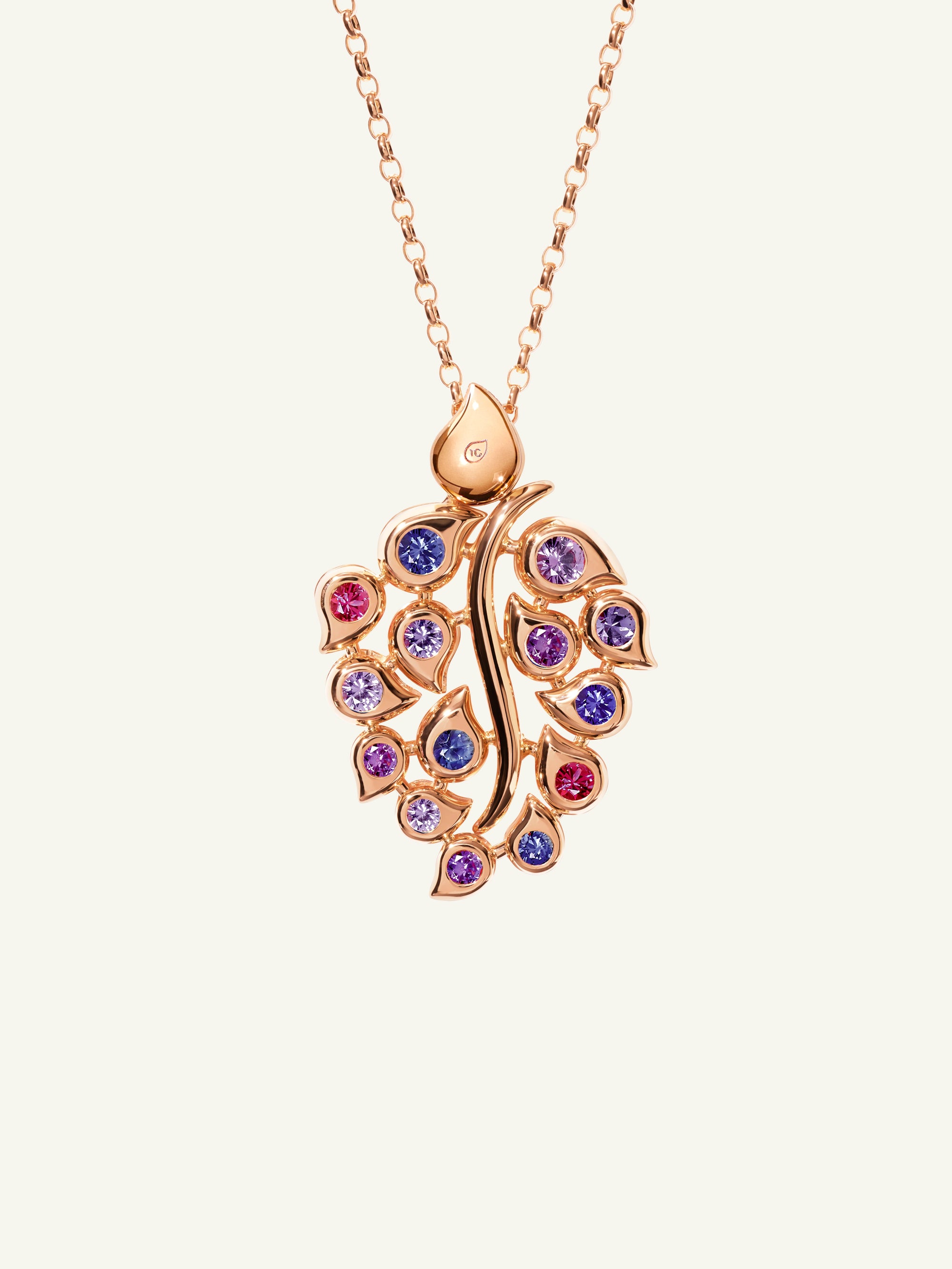 SNOWFLAKES Leaf Anhänger in 'Classic' / 'Wildberry'