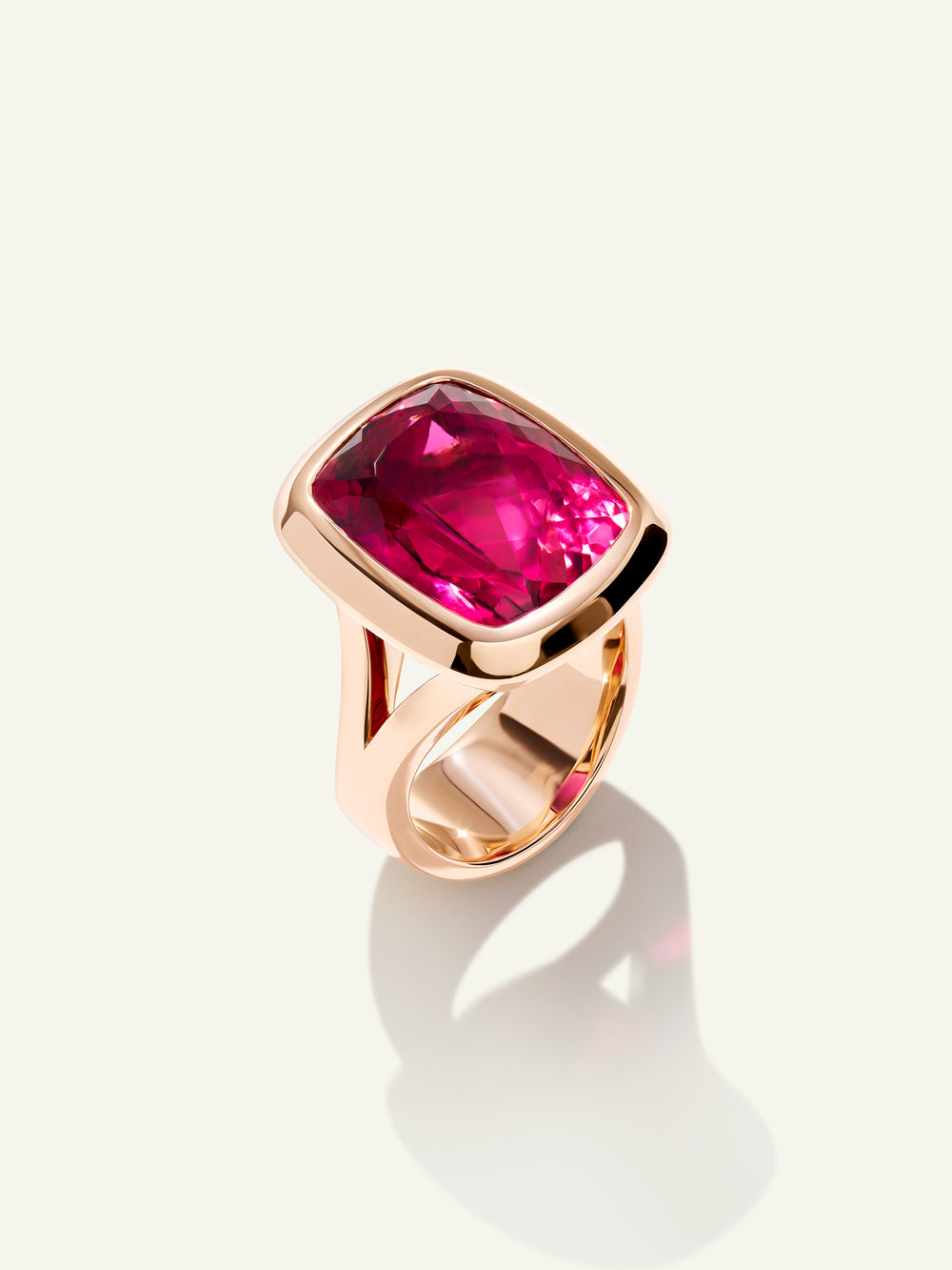 CUSHION Ring with Rubellite