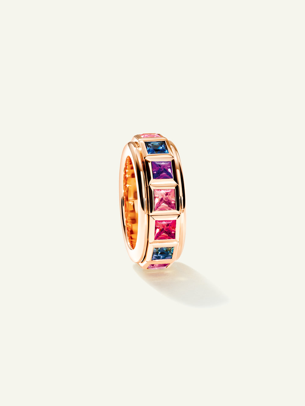 R-CV44-14-WB-rg | Ring CURRICULUM VITAE 44 'Wildberry'