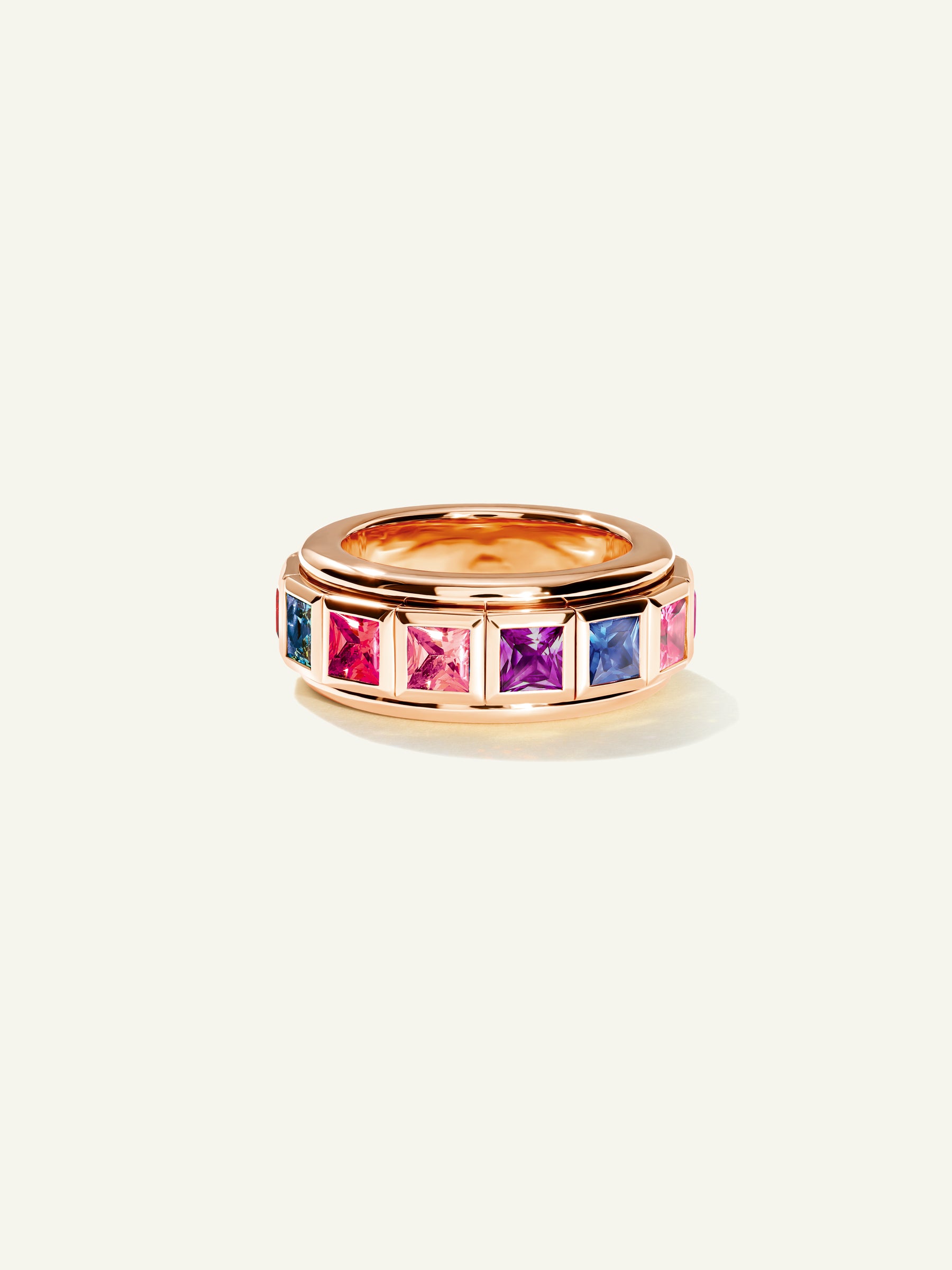 R-CV44-14-WB-rg | Ring CURRICULUM VITAE 44 'Wildberry'
