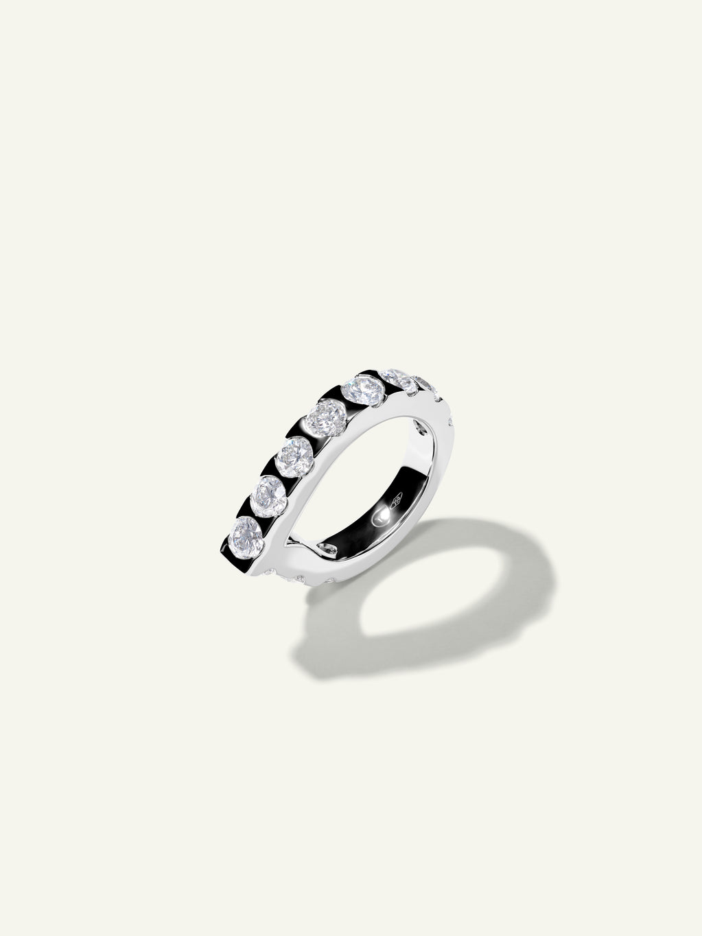 SIGNATURE Memoire Drop Ring in 'Classic'