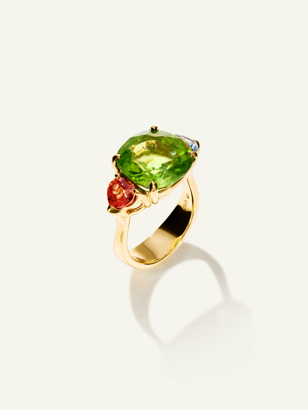 GLAMOUR Ring with Peridot