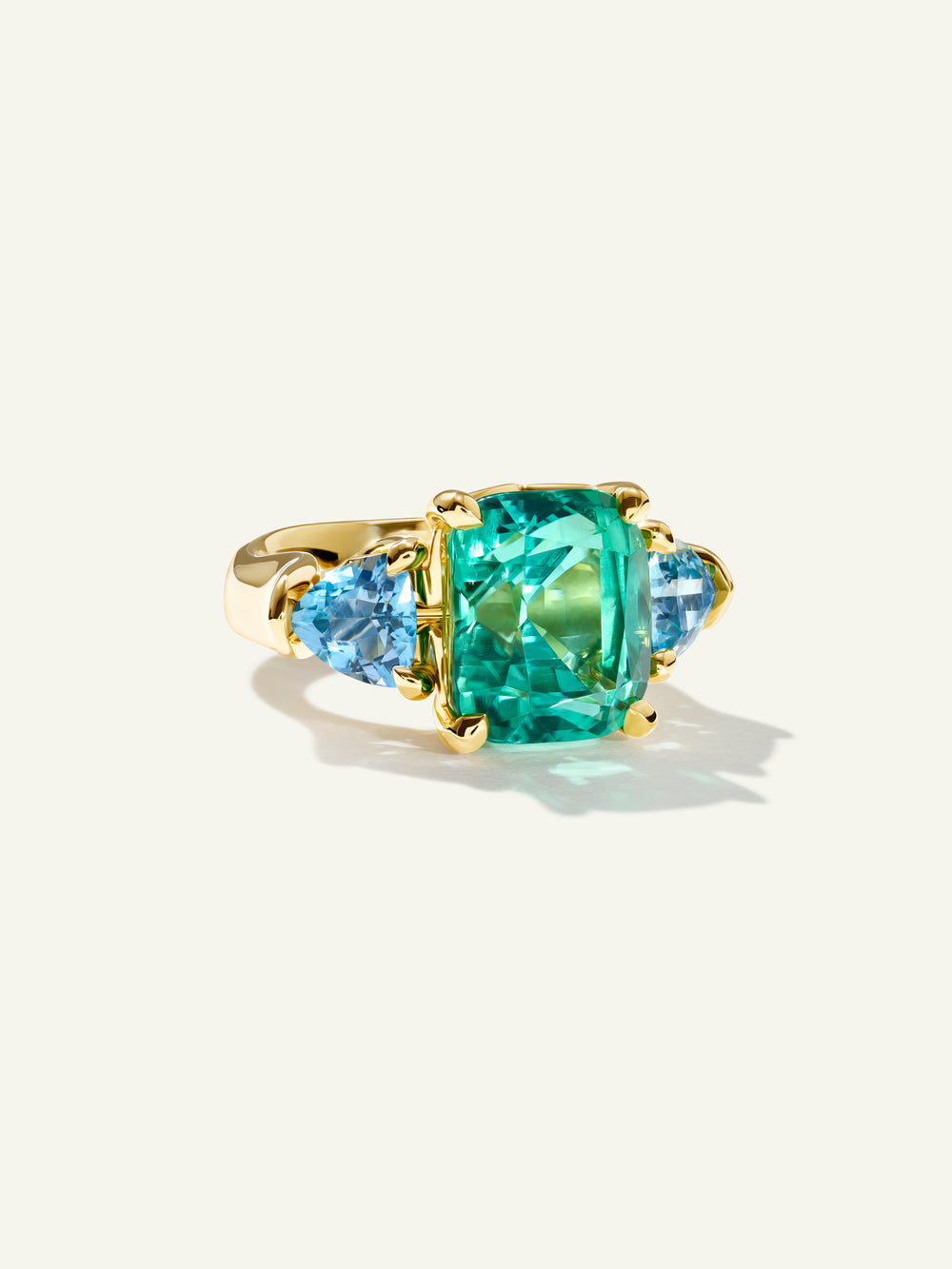 GLAMOUR Ring with Lagoon Green Tourmaline and Aquamarines