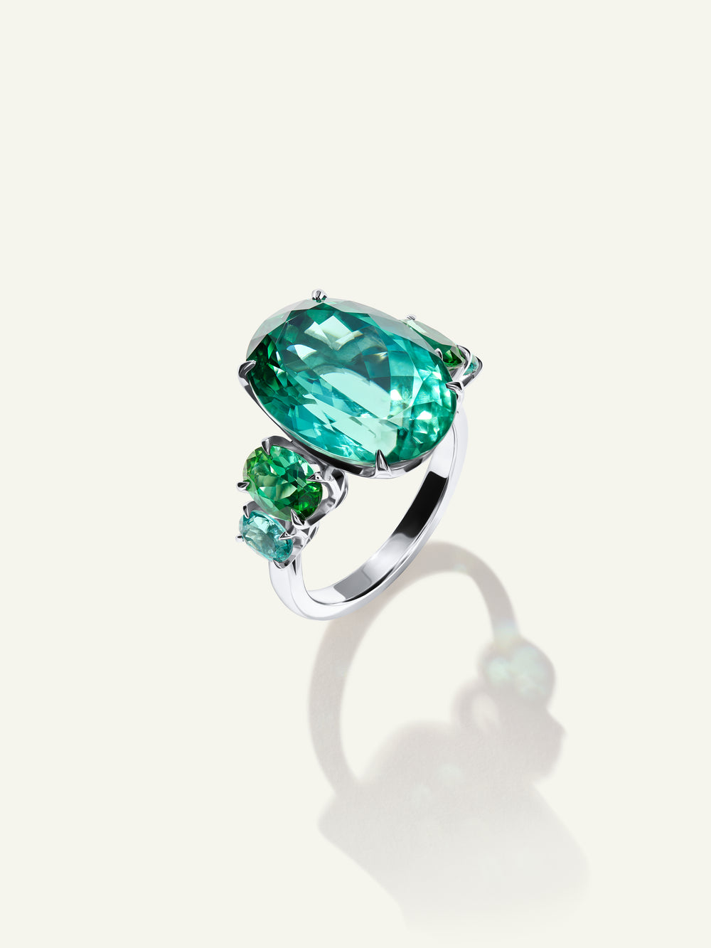 GLAMOUR Ring with Lagoon Green Tourmaline