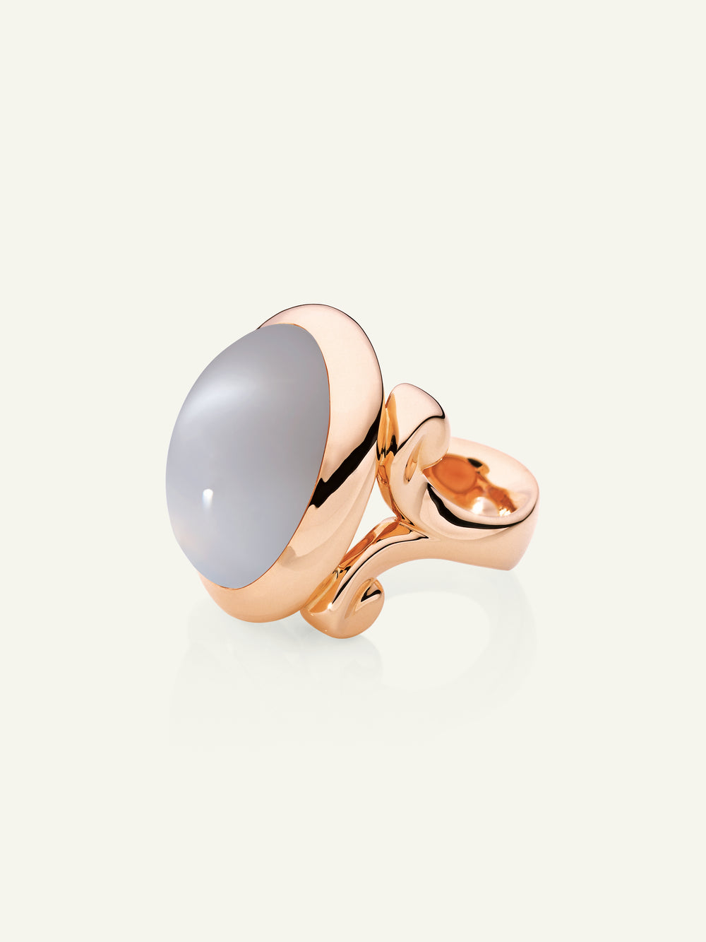 HIPPIE GLAM Large Ring with Grey Moonstone