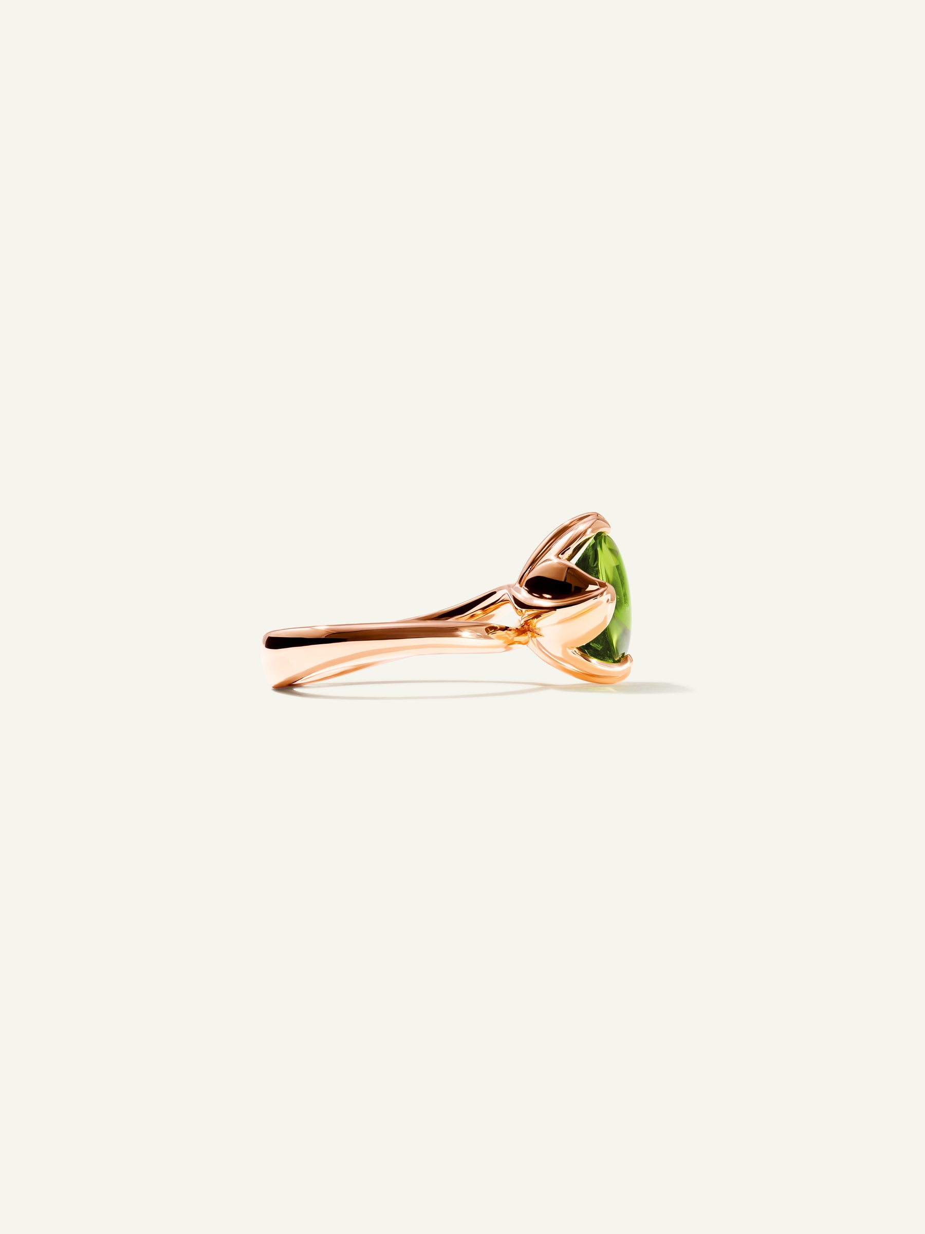 R-TUL-s-Per-rg | TULIP Ring Small with Peridot